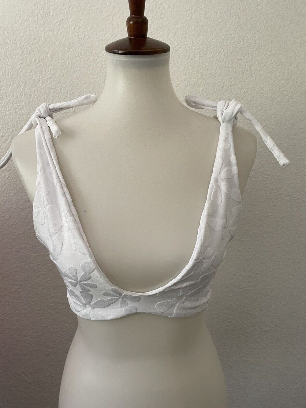 Kenny Flowers Swim Bikini Top Santorini Twist Floral Swimwear